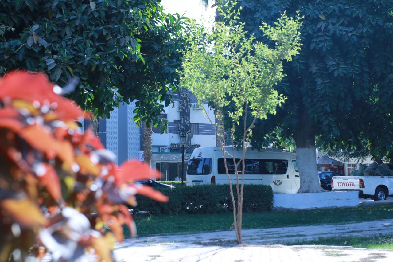 Jewel Assiut Hotel מראה חיצוני תמונה