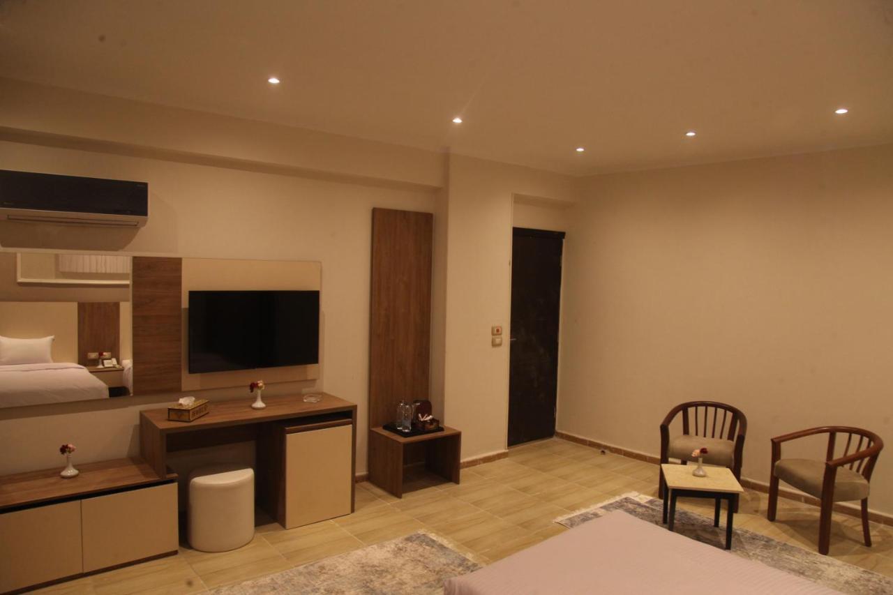Jewel Assiut Hotel מראה חיצוני תמונה